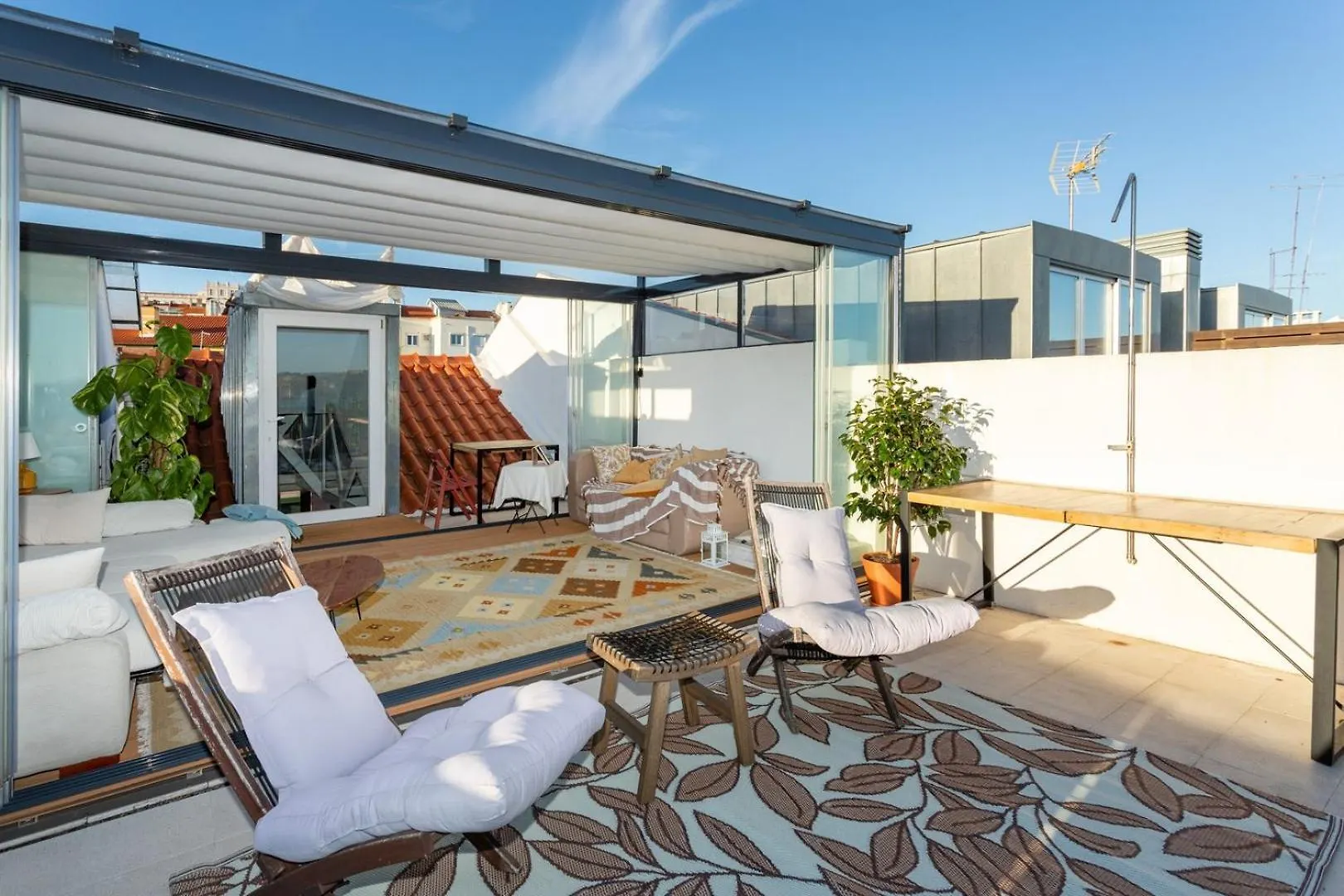 Apartment Luxurious Loft : Bridge-View Rooftop | By Airnest Lisbon Portugal