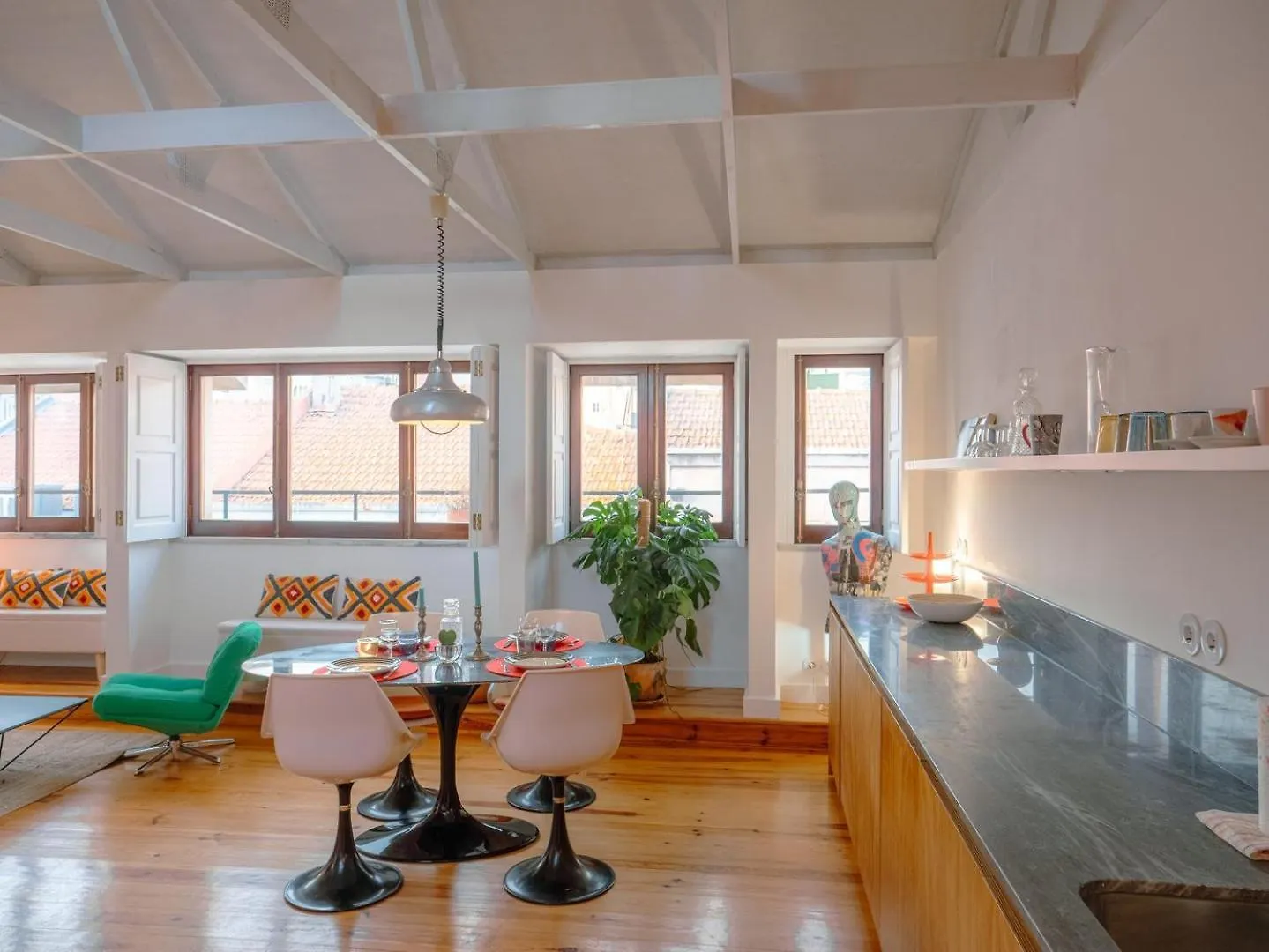 Luxurious Loft : Bridge-View Rooftop | By Airnest Lisbon Portugal