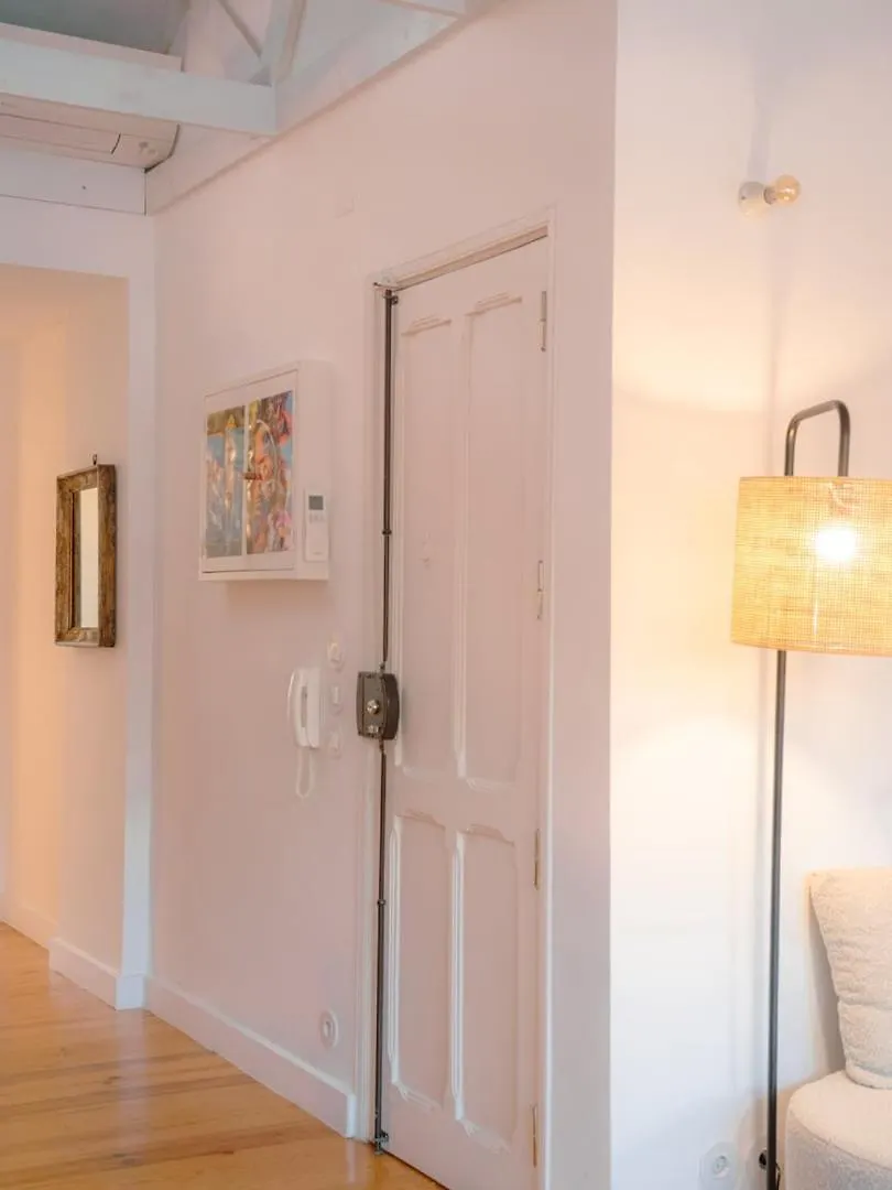 Luxurious Loft : Bridge-View Rooftop | By Airnest Lisboa