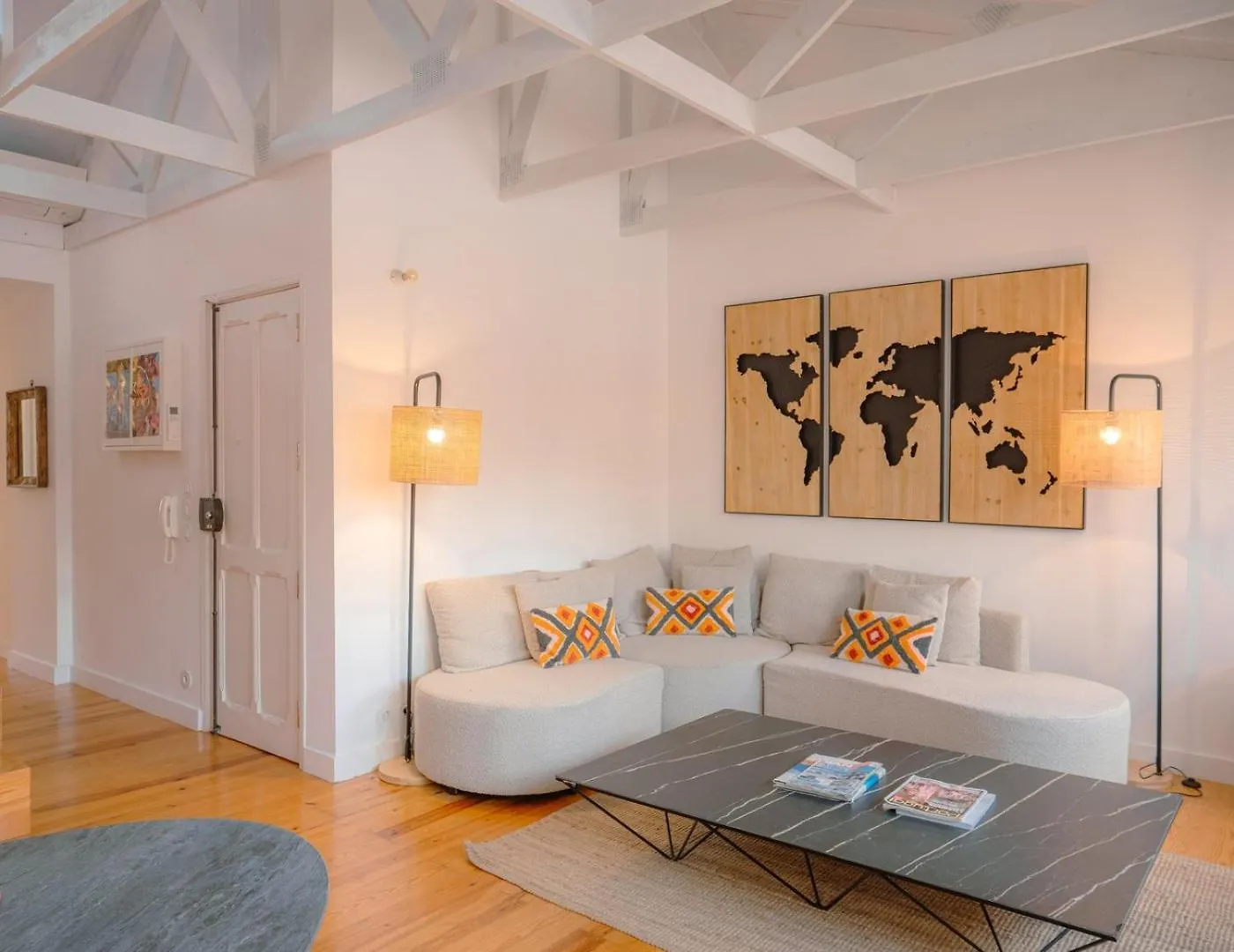 Apartmán Luxurious Loft : Bridge-View Rooftop | By Airnest Lisboa